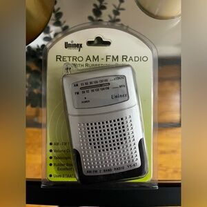 RETRO AM - FM RADIO UNINEX